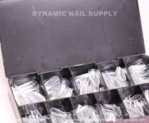 Open black box with numbered slots, each holding Coffin M Soft Gel X Full Cover Tips, 600 pcs in assorted sizes.