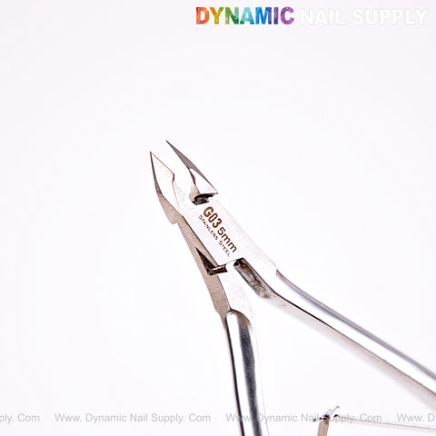 Close-up of NT1218 - G03 5mm Professional Stainless Steel Cuticle Nippers on a white background.