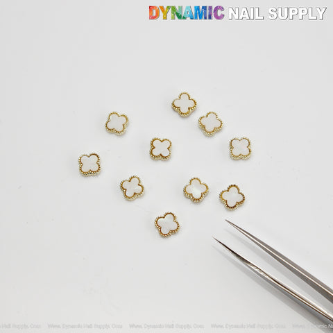 White Small Embossed V4n Cl3ef Retro Four Leaf Clover Nail Charms