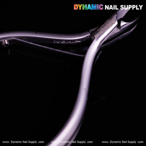 D09 - Jaw 14 - Cuticle Clippers with Grip Control – Sharp Jaw Design for Clean Cuticle Removal