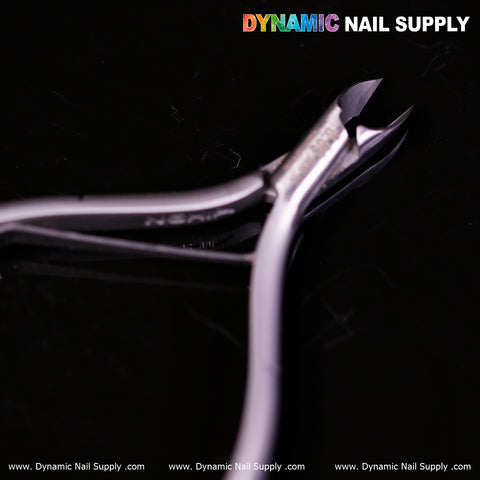 D09 - Jaw 14 - Cuticle Clippers with Grip Control – Sharp Jaw Design for Clean Cuticle Removal