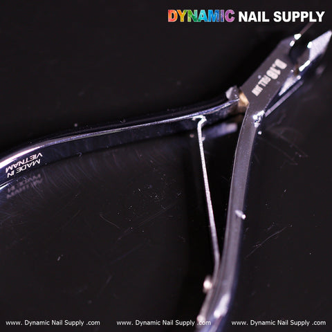 D18 - Sharp Cuticle Cutter – Professional Full Jaw Design for Precise Dead Skin Trimming
