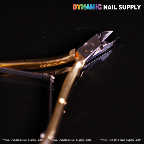 D501 - Ergonomic Cuticle Remover Nippers – Labor-Saving Design for Nail Techs and DIY Manicures