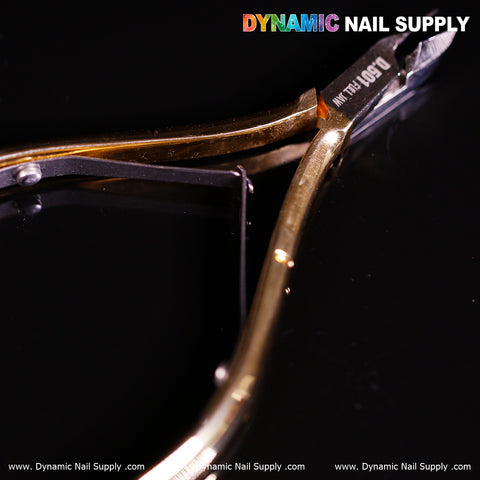 D501 - Ergonomic Cuticle Remover Nippers – Labor-Saving Design for Nail Techs and DIY Manicures