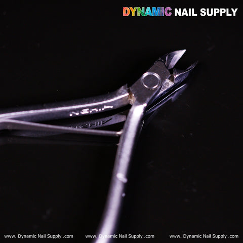 D506 - Professional Cuticle Nippers that Engineered for control and performance