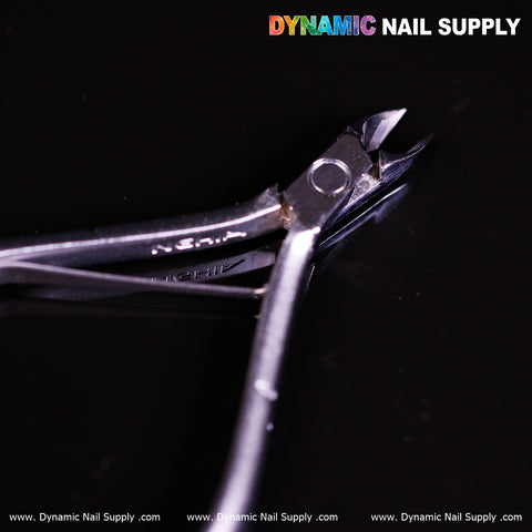 D506 - Professional Cuticle Nippers that Engineered for control and performance
