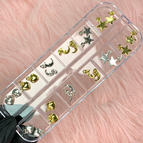 24pcs Silver and Gold star moon  heart shape dangles for nails art design