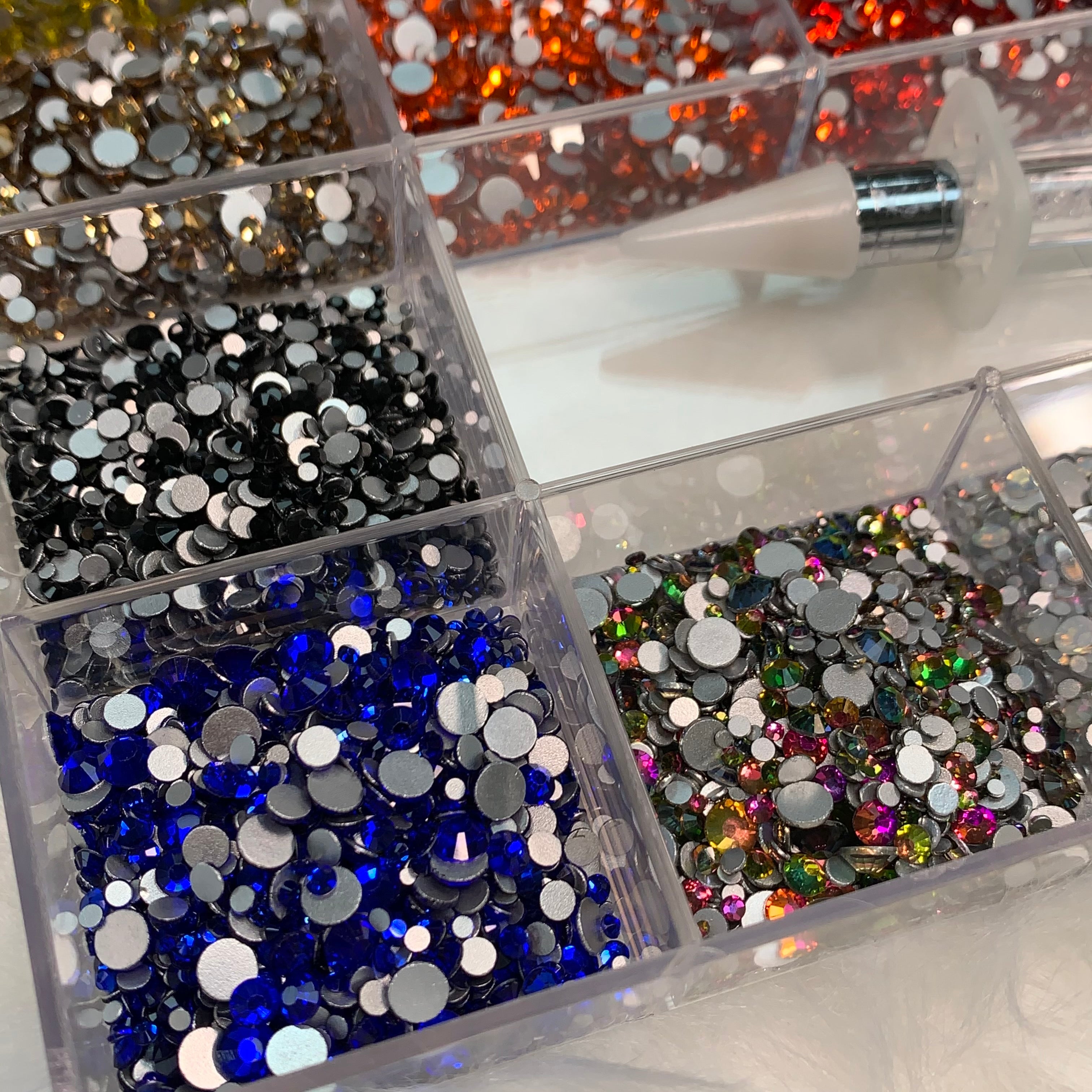Multi-color Rhinestone set - Mixed sizes x 20 colors x 1440 pcs each ...